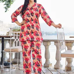 VIBE VISION Floral Printed Notched Lapel Collar Shirt With Trousers Co-Ords-image-34