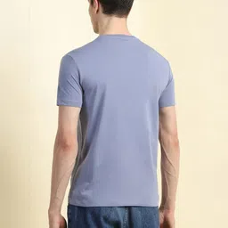 Allen Solly Men Printed Pockets Slim Fit T-shirt image 5