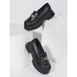 VALIOSAA Black Casual Block Loafers image 1