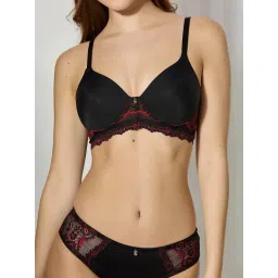 bodyline Noir Padded Polyamide Ultra Soft Cups, Non-Wired Everyday Bra Black image 3