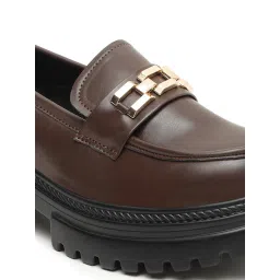 VALIOSAA Brown Casual Block Loafers image 4