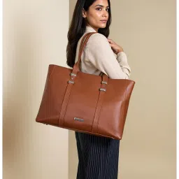 Toteteca Tan Shoulder Bag-image-0