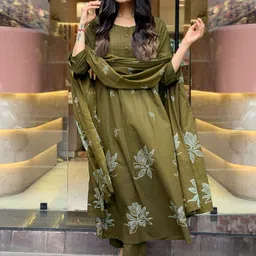 GoSriKi Floral Printed Pleated Round Neck Anarkali Kurta With Trousers & Dupatta image 4