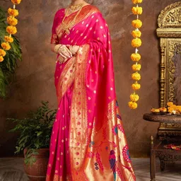 Kalista Ethnic Motifs Zari Silk Blend Handloom Paithani Saree image 4