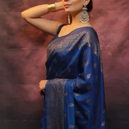 Aamish fashion Ethnic Motifs Zari Woven Design Saree With Blouse Piece image 4