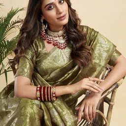 SANISA Ethnic Motifs Zari Silk Blend Handloom Saree image 5