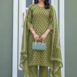 Anouk Women Floral Printed V Neck Regular Kurta with Trousers & Dupatta-picture-21