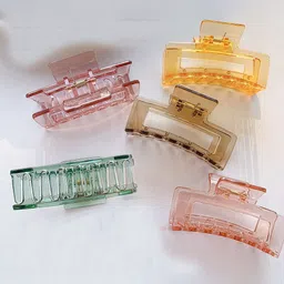 Nayakk Women Set of 4 Transparent Claw Clip-picture-24