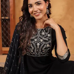 KALINI Floral Yoke Design Sequinned Round Neck A-Line Kurta With Trousers & Dupatta image 3