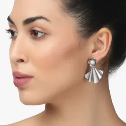 Sangria Silver-Plated Pearls Studded Leaf Shaped Oxidized Drop Earrings image 3