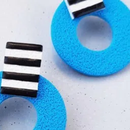 VMA PLAY FASHION Geometric Drop Earrings image 2