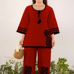 Naida Floral Printed Kurti With Palazzos image 4