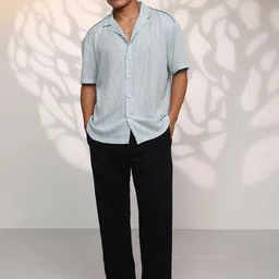 Campus Sutra Men Comfort Textured Opaque Casual Oversized Shirt image 5