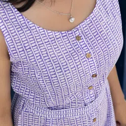 Nilam India Women Printed Basic Jumpsuit image 3