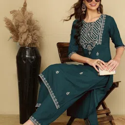 NISHABD Women Ethnic Motifs Embroidered Regular Thread Work Kurta with Trousers-image-7