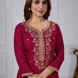SHOPLANCE Women Ethnic Motifs Embroidered Regular Chanderi Cotton Kurta with Trousers & With Dupatta image 2