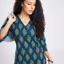 Anouk Rustic Ethnic Motifs Printed V-Neck Straight Kurti-image-53
