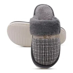 JENNA Men Printed Room Slippers image 4