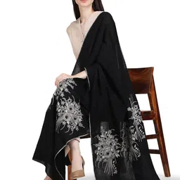 Stole & Yarn Unisex Embroidered Stoles image 3