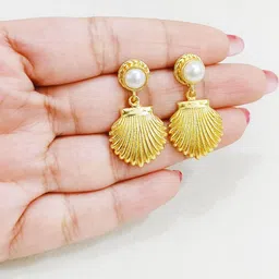 UrbanLuk Quirky Drop Earrings image 2