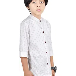 MADE IN THE SHADE Unisex Kids Floral Printed Casual Shirt image 5