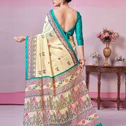 Garden Vareli Women Ethnic Motifs Printed Saree image 3