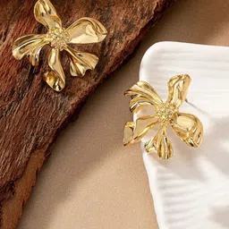 Estailo fashion Gold-Plated Floral Shaped Studs-image-90