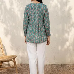 Folk Song Floral Print Top image 3