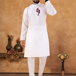 MERAHKI CLOTHING Men Ethnic Motifs Embroidered Cotton Kurta with Trousers-image-1