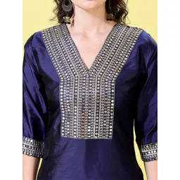 AYUKTA INTERNATIONAL Women Regular Sequinned Kurti with Trousers image 2