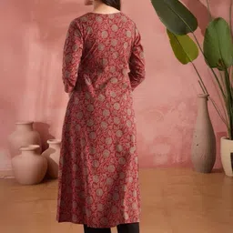 KALINI Floral Printed A-Line Cotton Kurta image 3