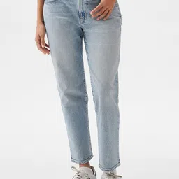 GAP Women Girlfriend Fit Mid-Rise Stretchable Jeans-image-95