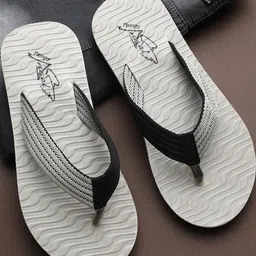 Pampy Angel Men Grey Flip Flops-image-75