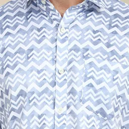AMSWAN Men Opaque Printed Casual Shirt image 3