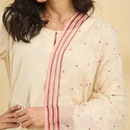 Fabindia Geometric Printed Cotton Silk Dupatta image 4