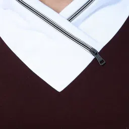 Black Collection Men Colourblocked V-Neck T-shirt image 2