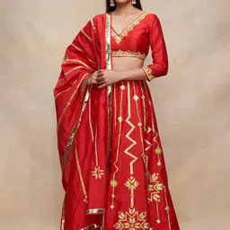 Gulabo by Abu Sandeep Women Embellished Maxi Flared Skirt image 5