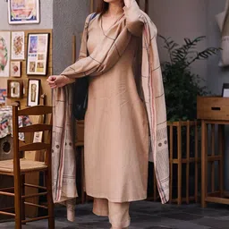 Aaghnya Women Regular Kurta with Palazzos & Dupatta Kurta Sets image 3