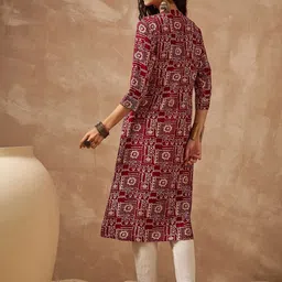 Anouk Floral Printed Mandarin Collar A-Line Kurta image 5