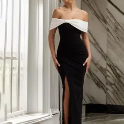 Genzy Off-Shoulder Crepe Maxi Dress-picture-28