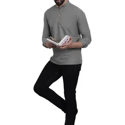 granthy Men Solid Daily Cotton Straight Kurta image 4