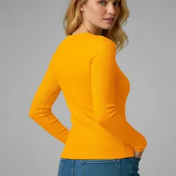 Maheshvi Top image 4