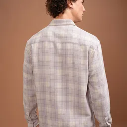 HIGHLANDER Men Spread Collar Checked Cotton Relaxed Fit Casual Shirt image 2