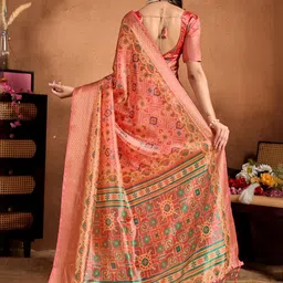 SHOPLANCE Ethnic Motifs Woven Design Zari Banarasi Saree image 4