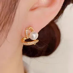KRENOZ Gold Plated Stainless Steel Cubic Zirconia & Pearls Heart Shaped Studs image 4