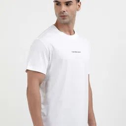 Calvin Klein Jeans Men Solid Round Neck Cotton T-shirt image 4