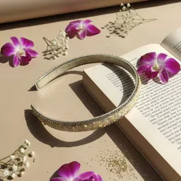 VAGHBHATT Women Hairband image 2