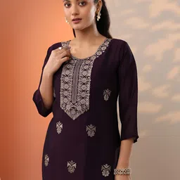 Libas Women Ethnic Motifs Embroidered Regular Kurta & Trouser With Dupatta image 3