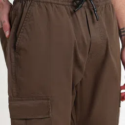 SHOWOFF Men Comfort Low-Rise Joggers Trousers image 5