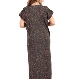 TRUNDZ Women Floral Printed Square Neck Short Sleeve Maxi Nightdress image 5